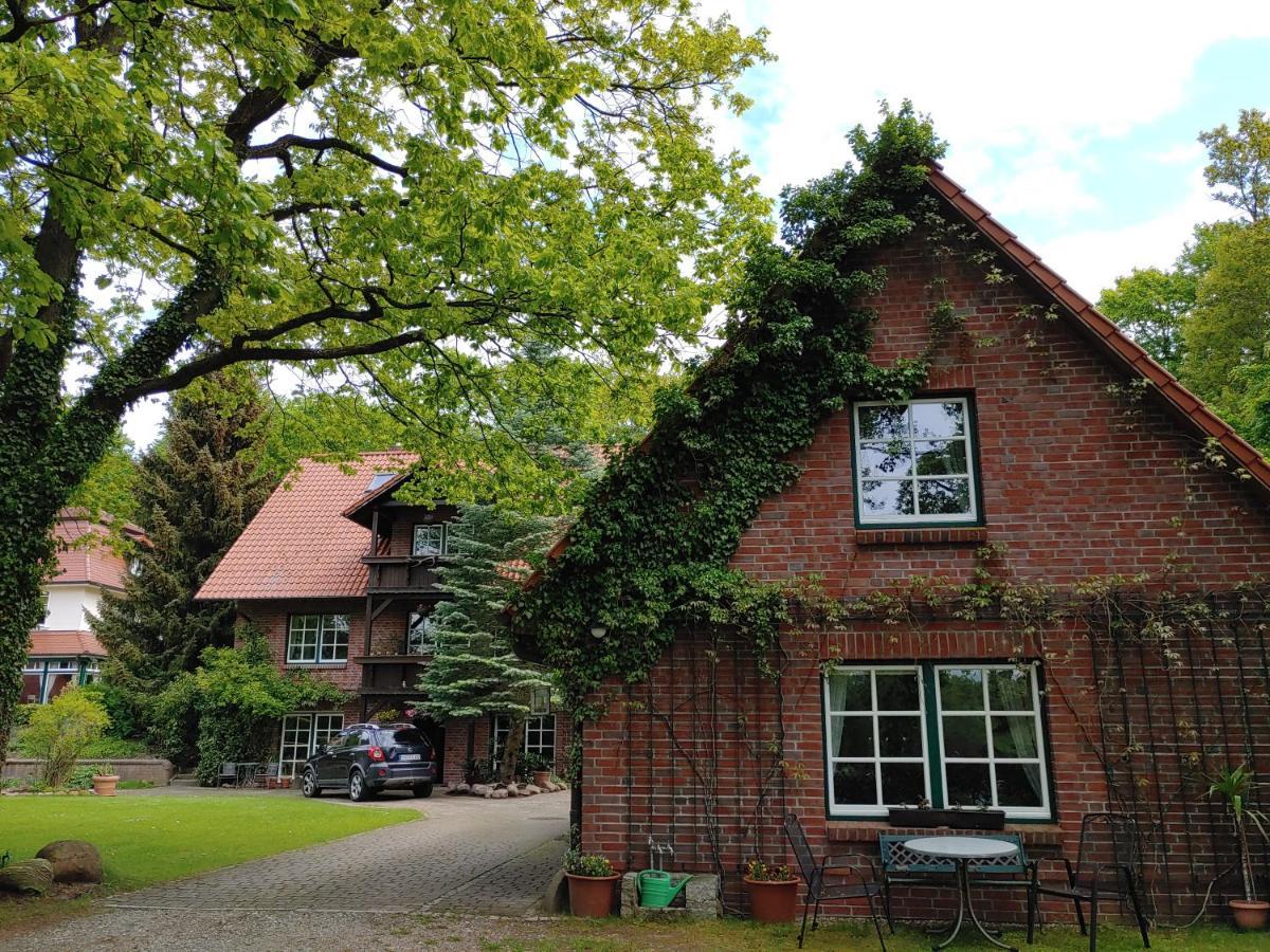 4 Sterne-Haus Am See Waren (Mueritz) Exterior foto